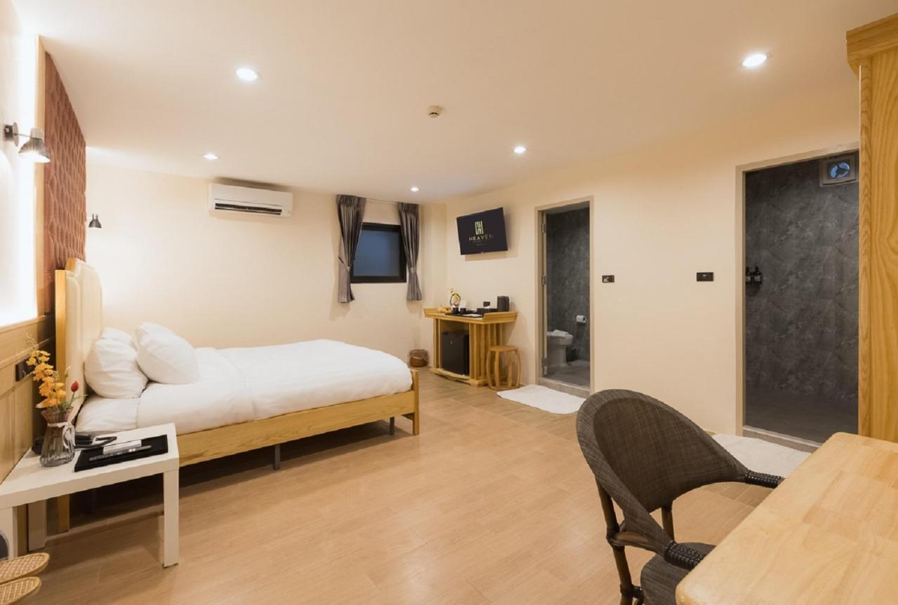 Heaven Boutique Hotel Bangkok Eksteriør billede